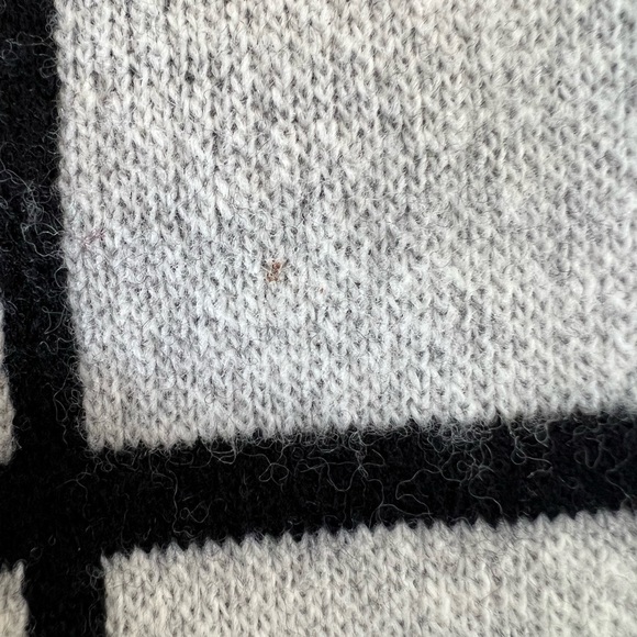 Rag & Bone off white & black square rectangle stripe merino wool sweater medium - Picture 11 of 11